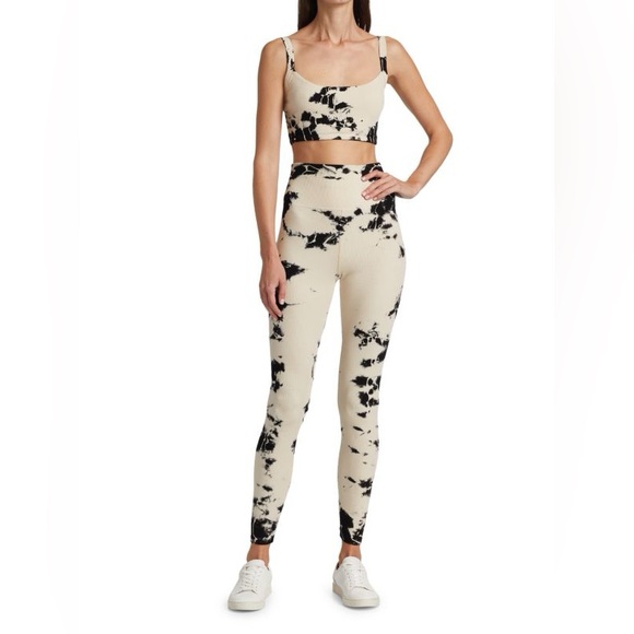 YEAR OF OURS Sleep Tie-Dye Bralette - Picture 3 of 12